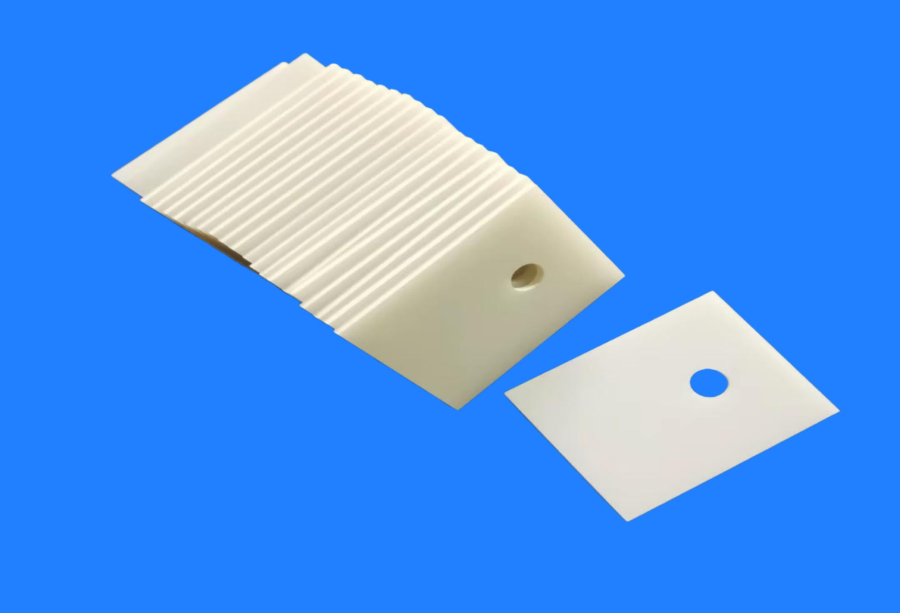 Fabricantes de sustratos cerámicos de nitruro de aluminio de ultra alta conductividad térmica
